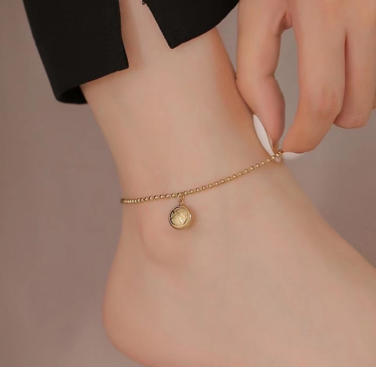 Stainless steel anklet for summer collections