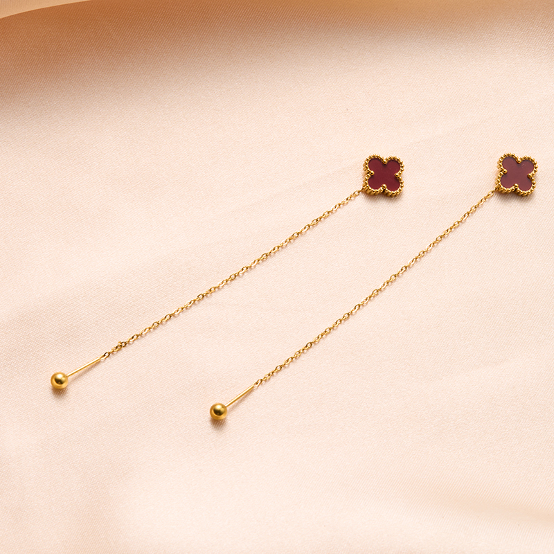 Stainless steel drop earrings sample