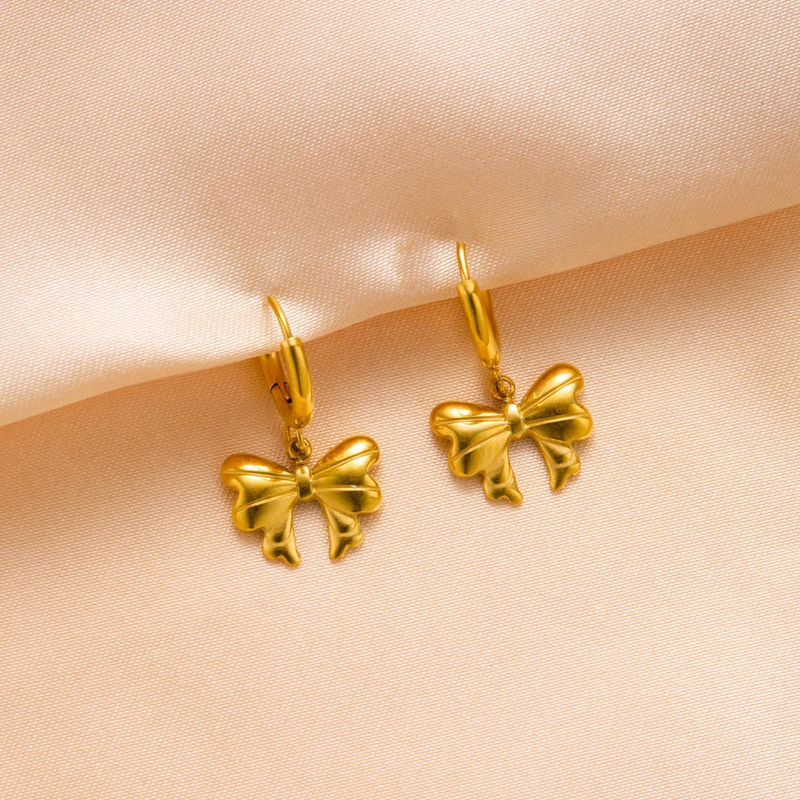 Wholesale stainless steel earring sample